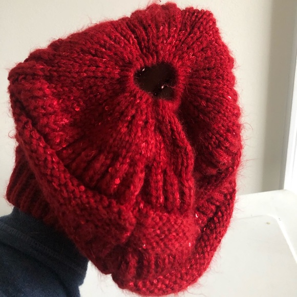 C.C. Ribbed Sequin Beanie - Picture 5 of 7